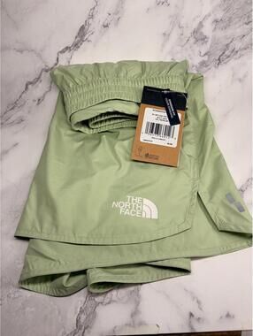 The‎ North Face Women’s Limitless Run Shorts 3XL Misty Sage NWT Athletic